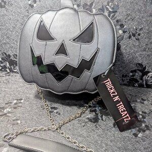 Dolls Kill Trickz N' Treatz Stay Grinning Jack O Lantern Black Pumpkin Purse NWT
